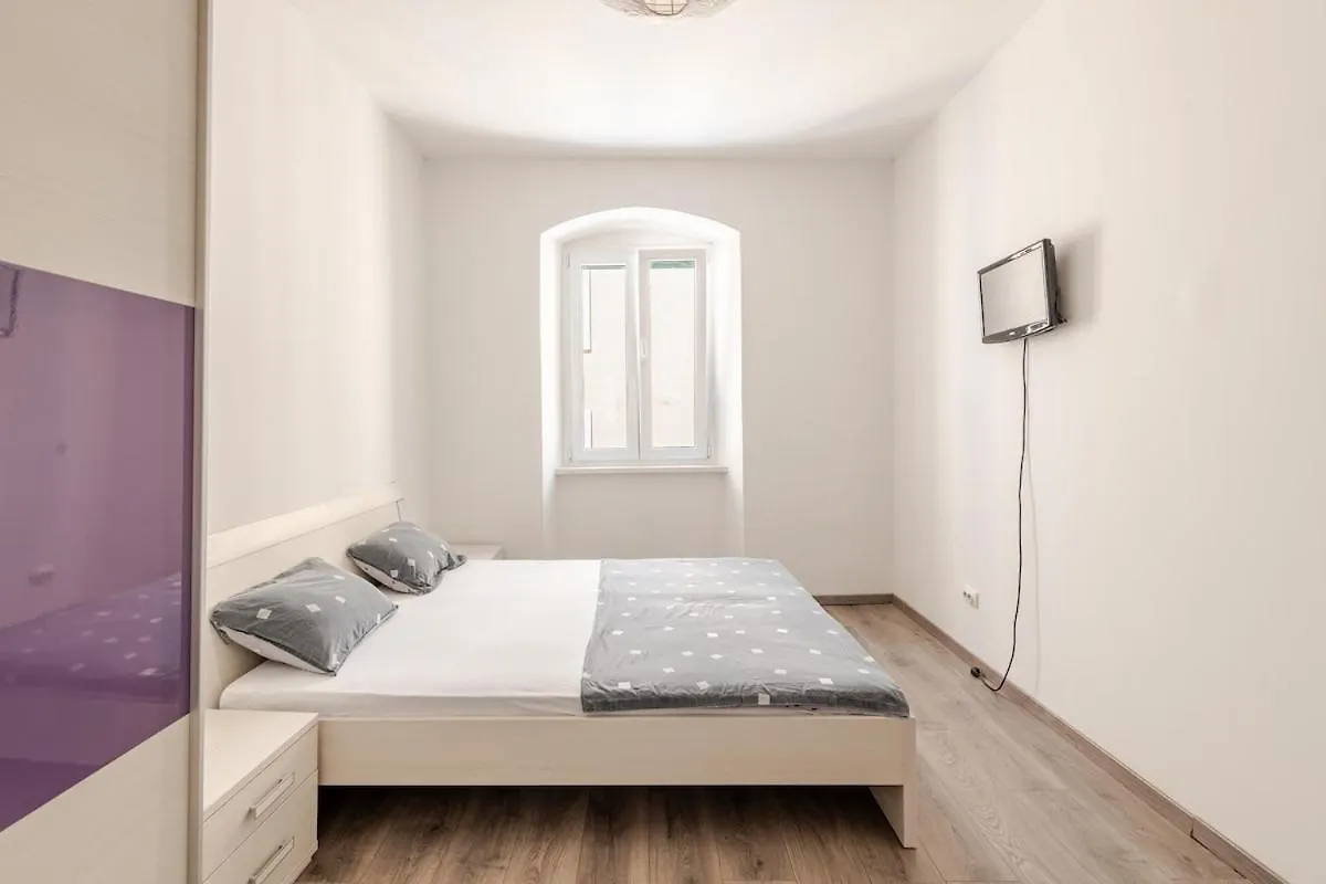 Apartman Gaby In Center Of Split Lägenhet